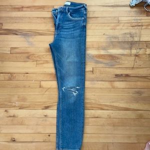 Zara Women’s Jeans (Size 6)